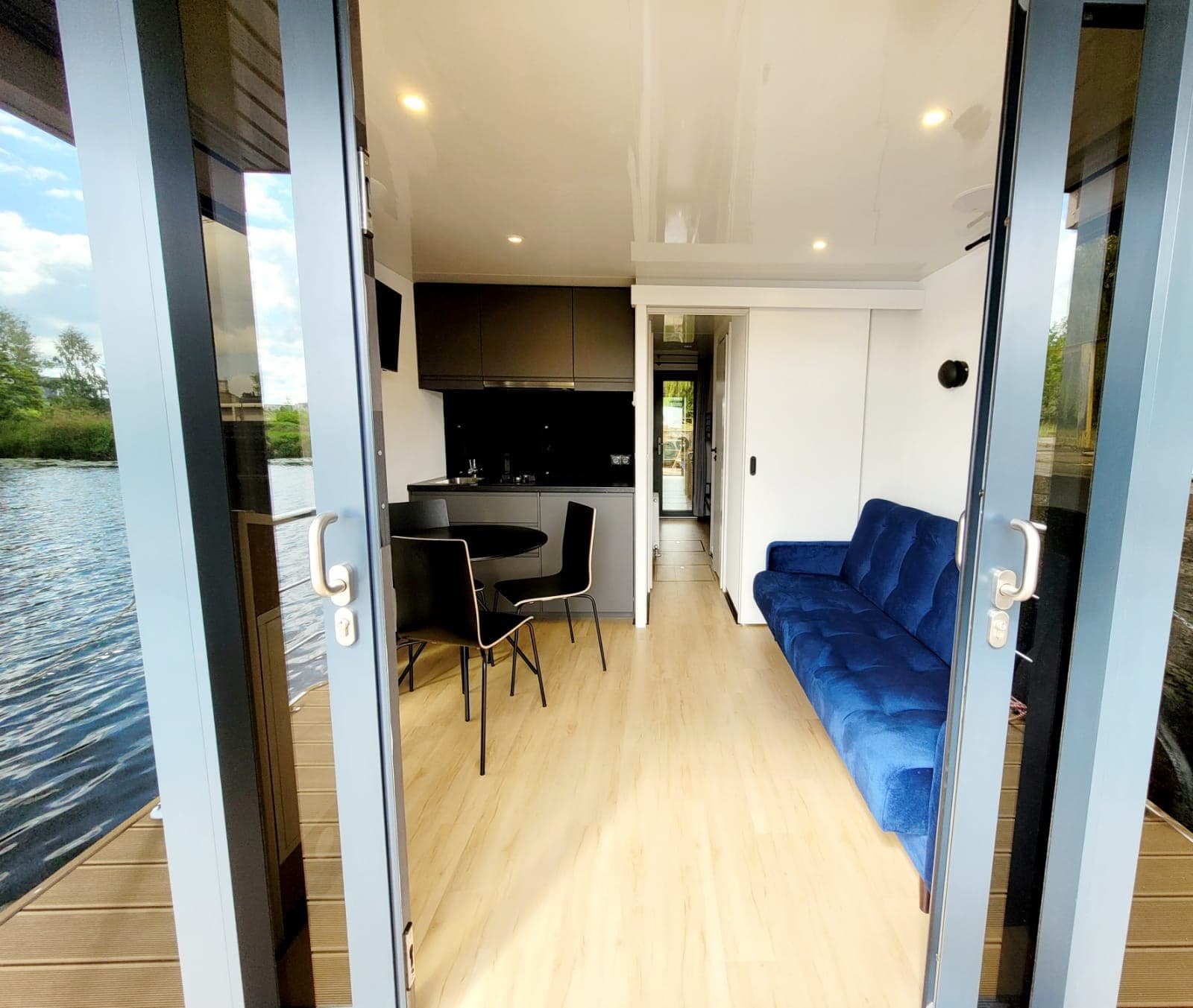 Aqua-House Hausboot Harmonia 310 usato - foto hero 21