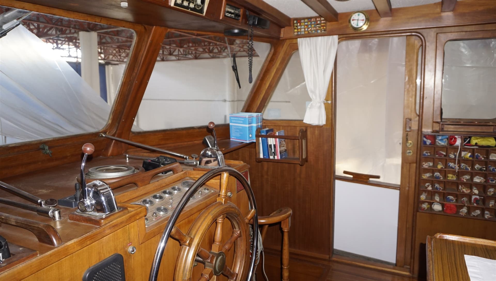 Blue Ocean 48 Pilothouse Trawler usato - foto hero 15