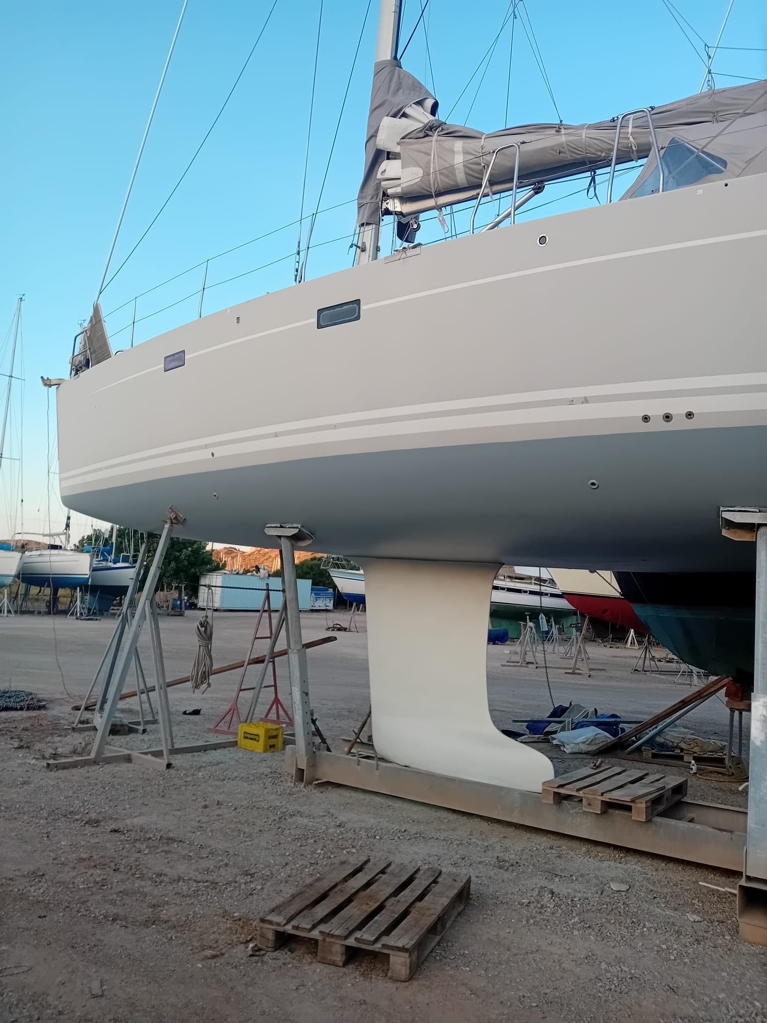 Hanse Hanse 470 E - Deck View Hanse Hanse 470 E - Deck View