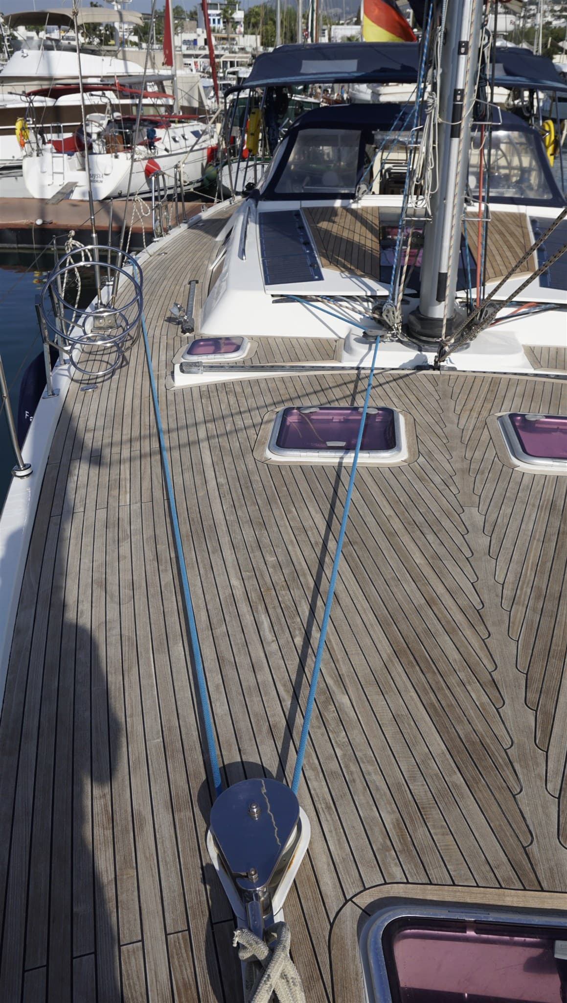 Hanse Hanse 540 E - Deck View Hanse Hanse 540 E - Deck View