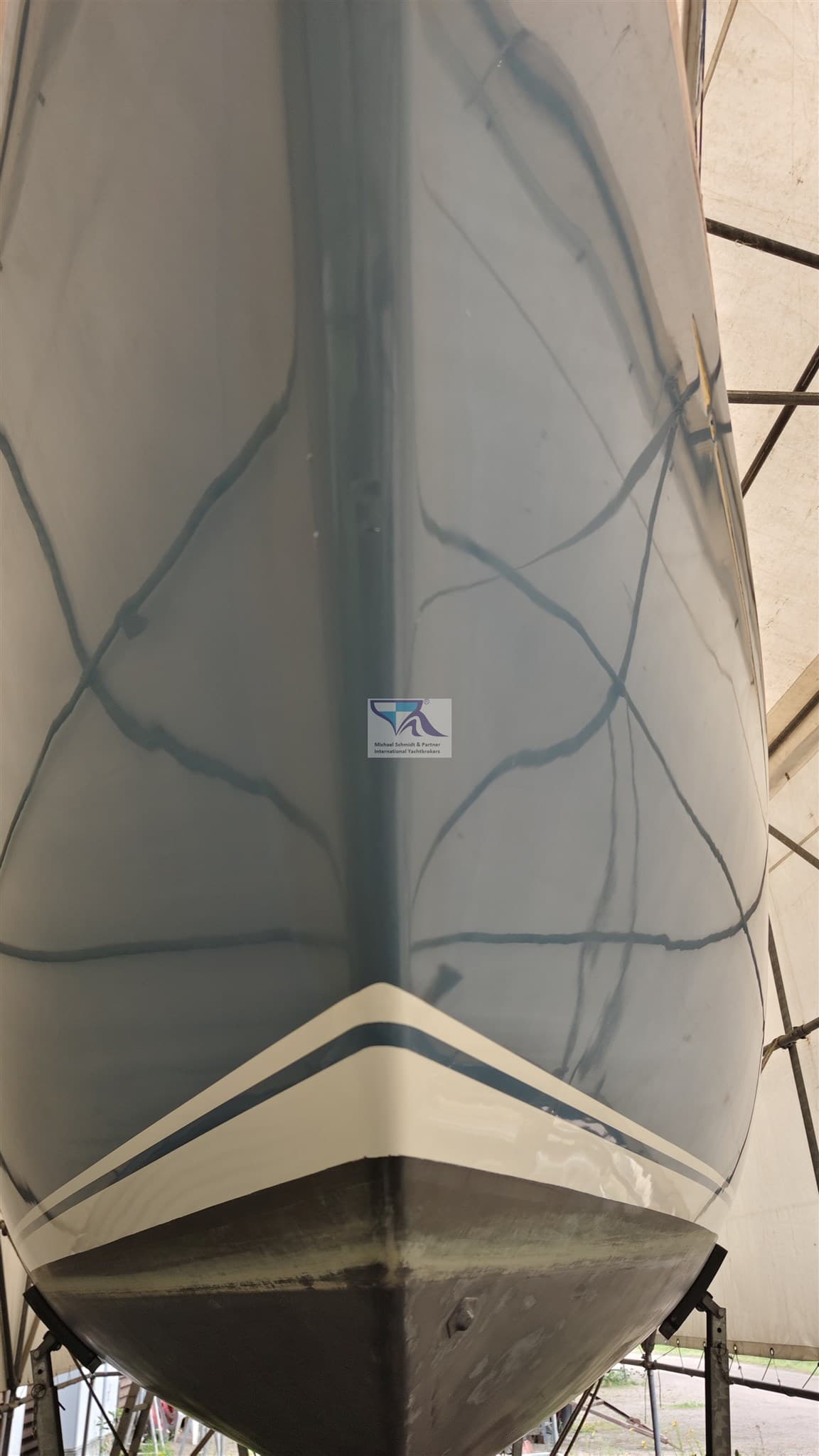 Asmus KG Yachtbau Hanseat 68 - Deck View Asmus KG Yachtbau Hanseat 68 - Deck View