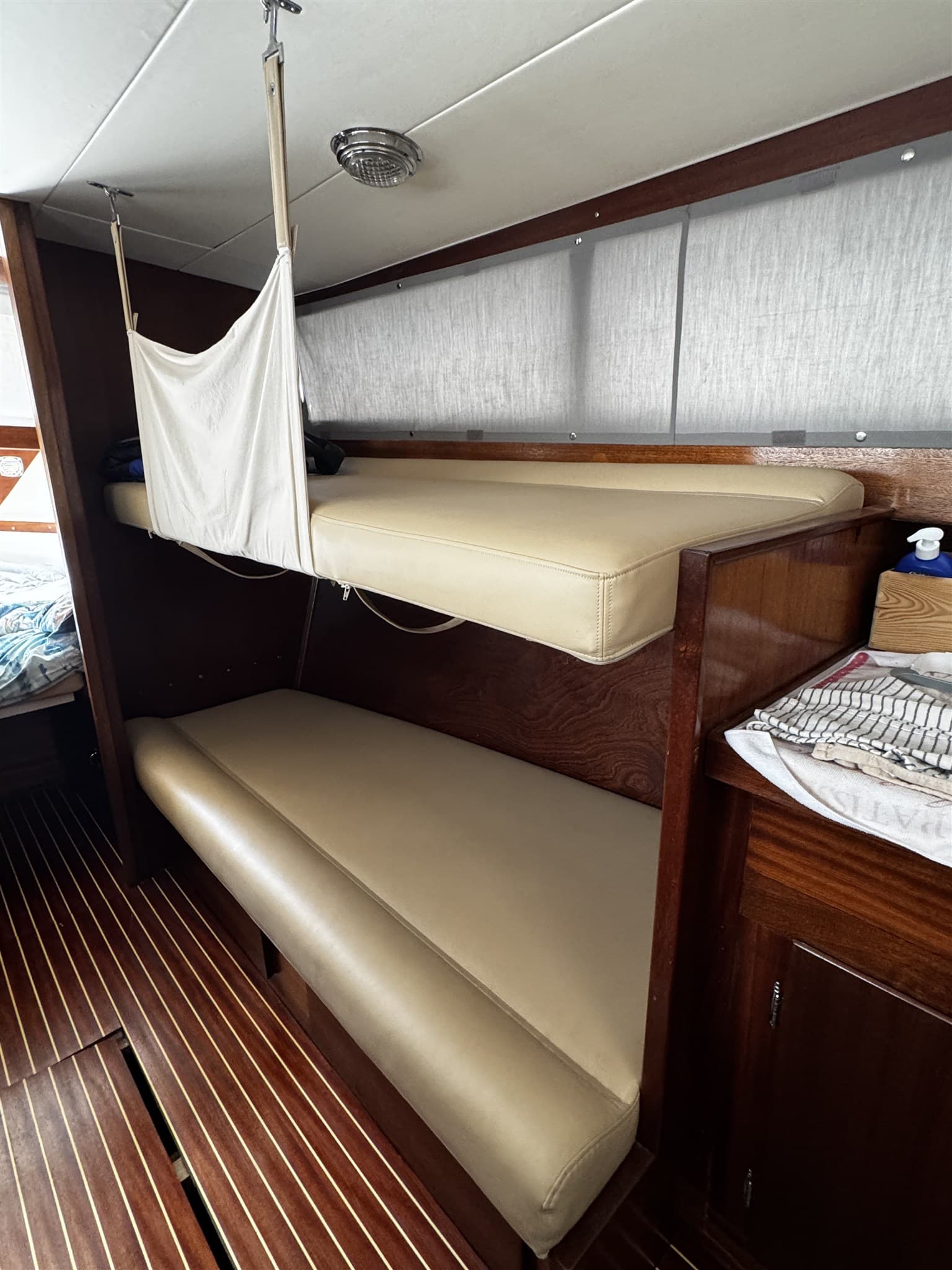 Chris Craft 31 COMMANDER usato - foto hero 17