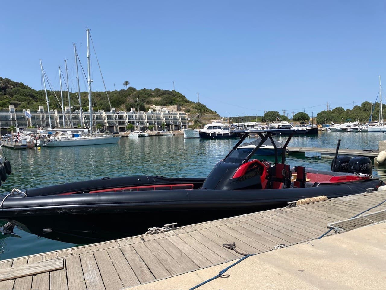 Yuka Scuba - Interior View Yuka Scuba - Interior View