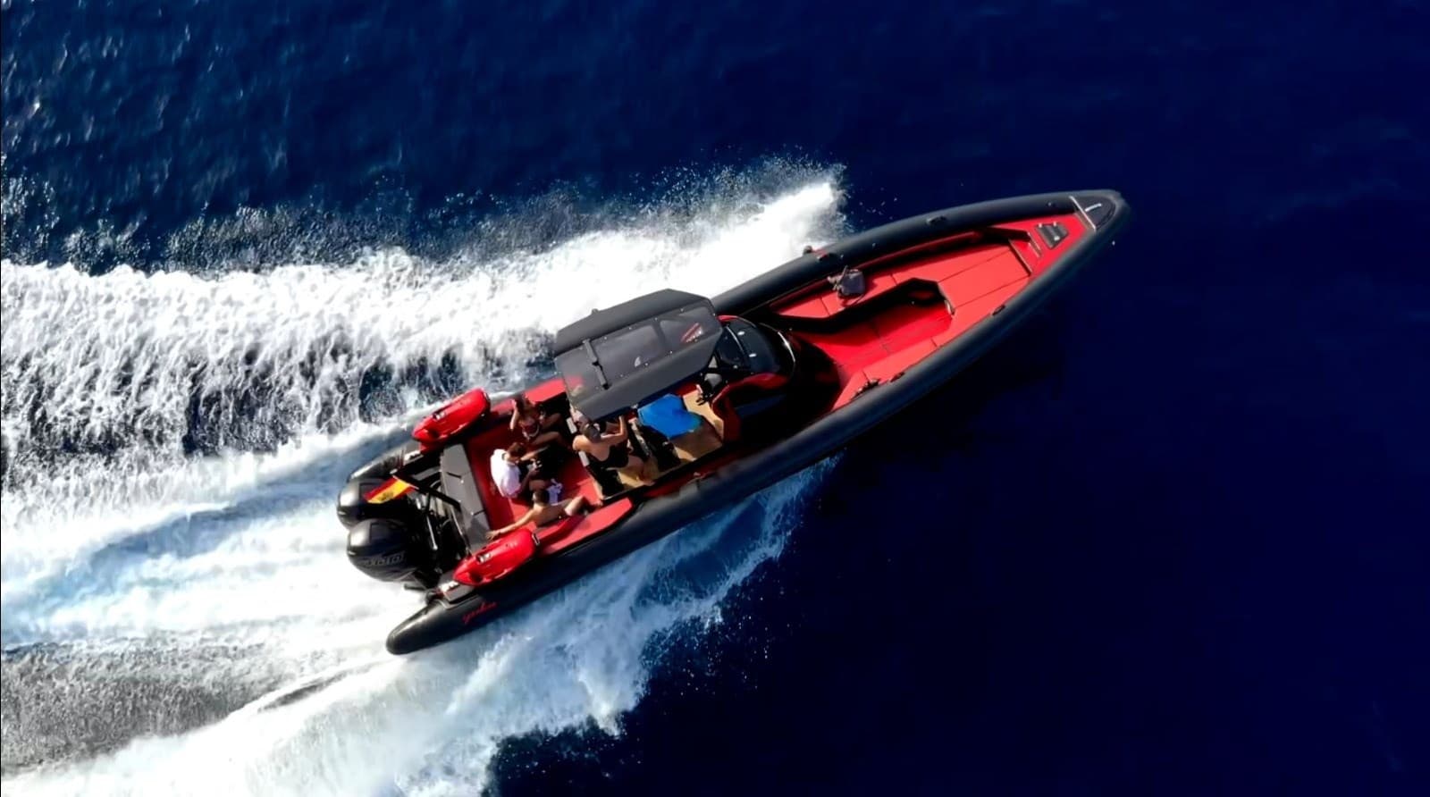 Yuka Scuba - Deck View Yuka Scuba - Deck View