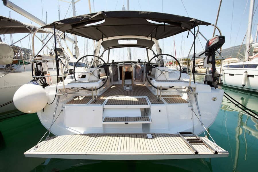 Beneteau Oceanis 41.1 gebraucht - Hauptansicht