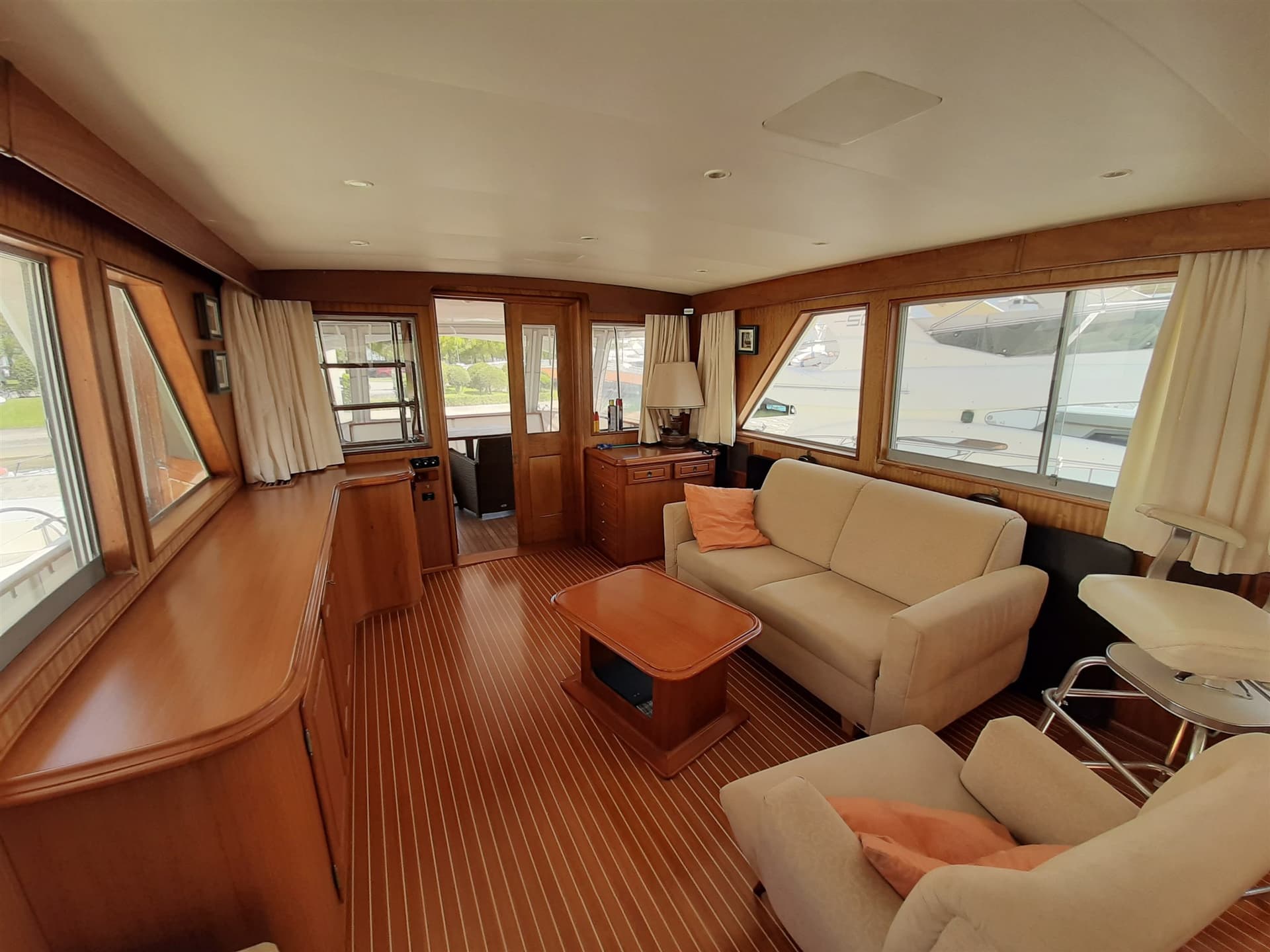 Hatteras 58 Fisherman usato - foto hero 19