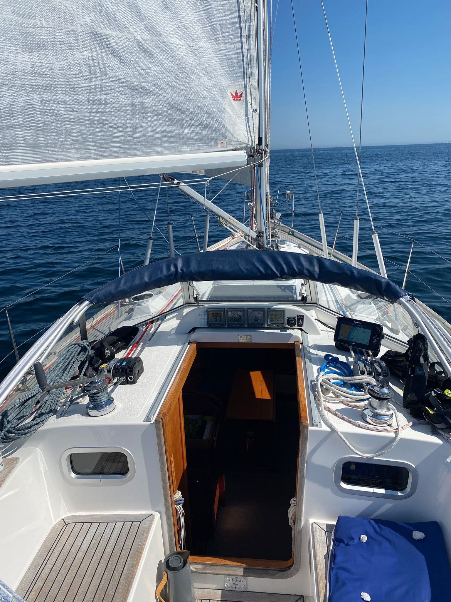 Hallberg Rassy 34 usato - foto hero 6