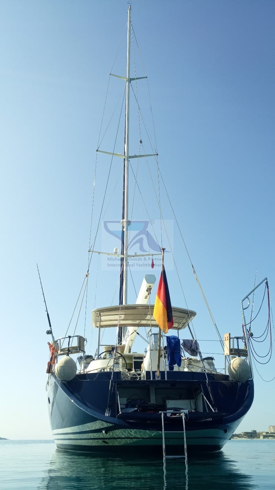 X-Yachts X-73 - Deck View X-Yachts X-73 - Deck View