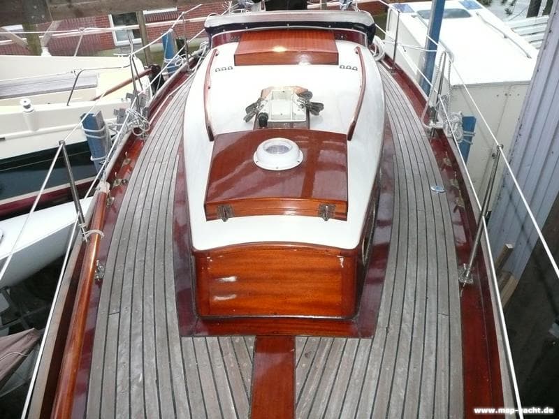 Builder Mahagoni Plattgatter - Interior View Builder Mahagoni Plattgatter - Interior View