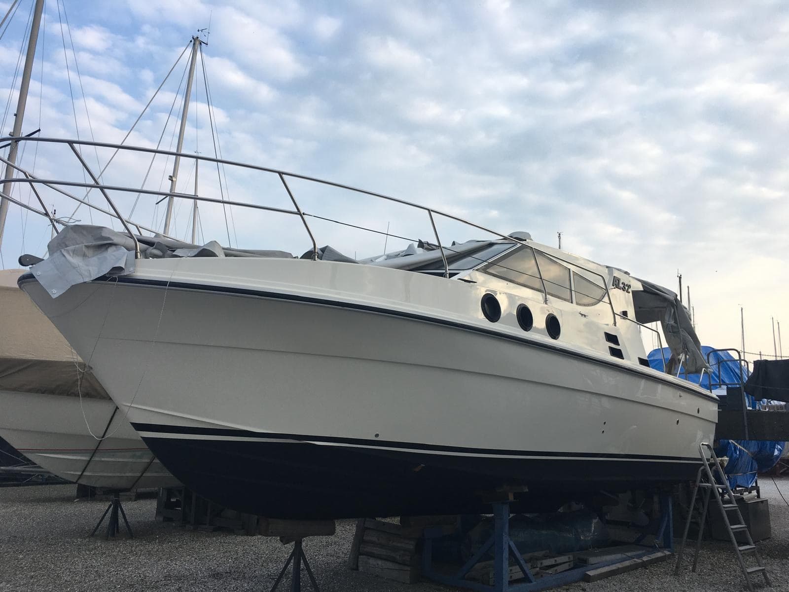 Azimut AZ 32 usato - foto hero 8
