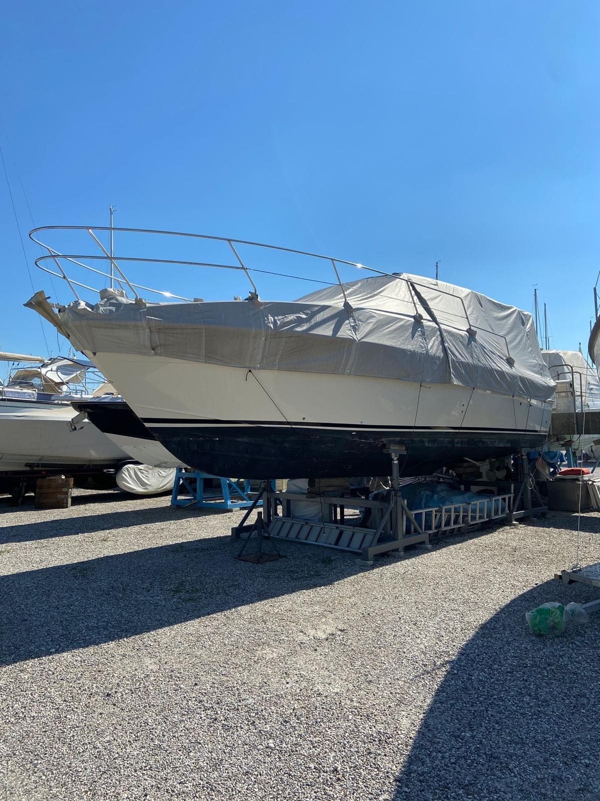 Azimut AZ 32 usato - foto hero 6