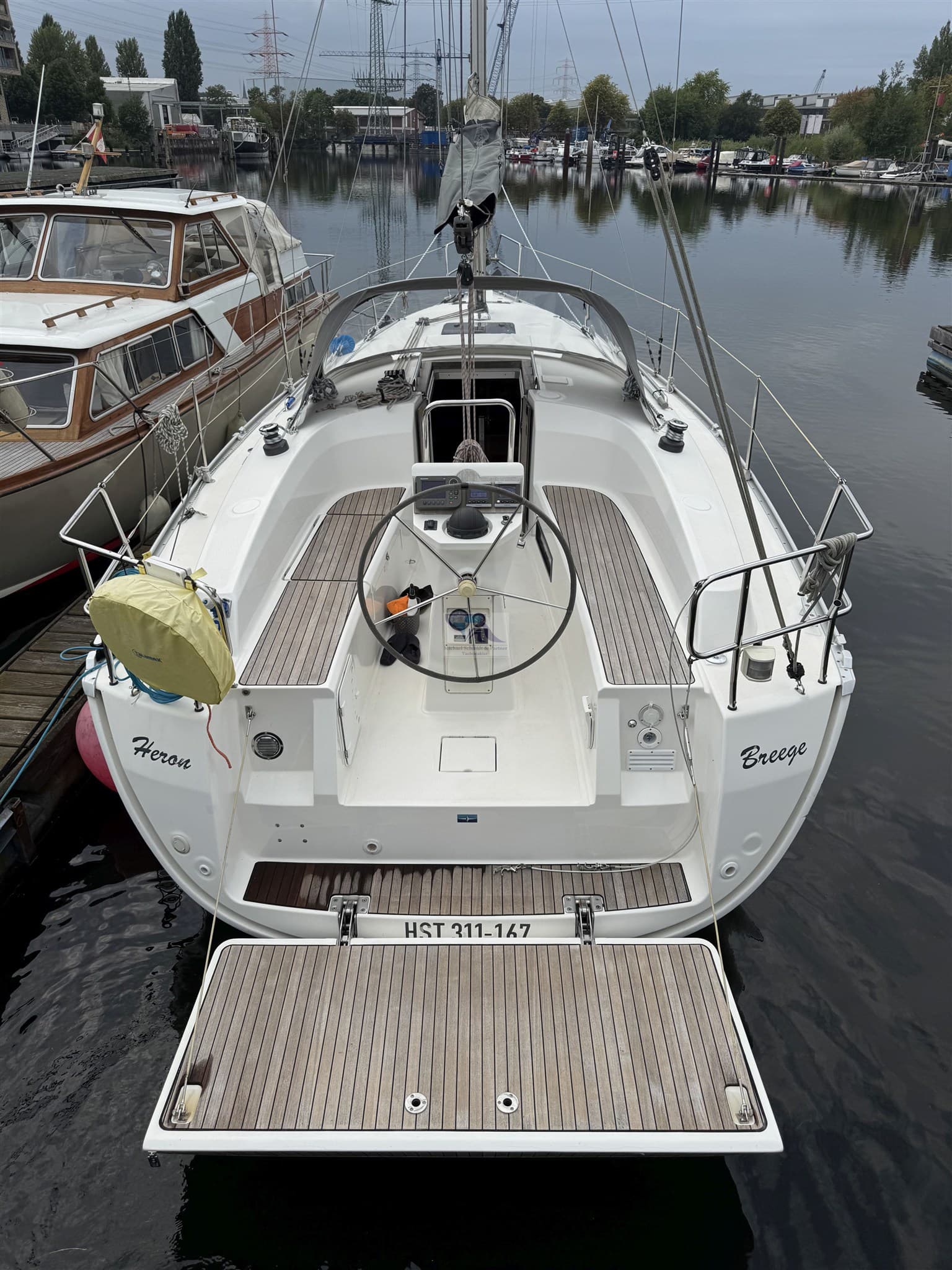 Bavaria 32 Cruiser usato - foto hero 5