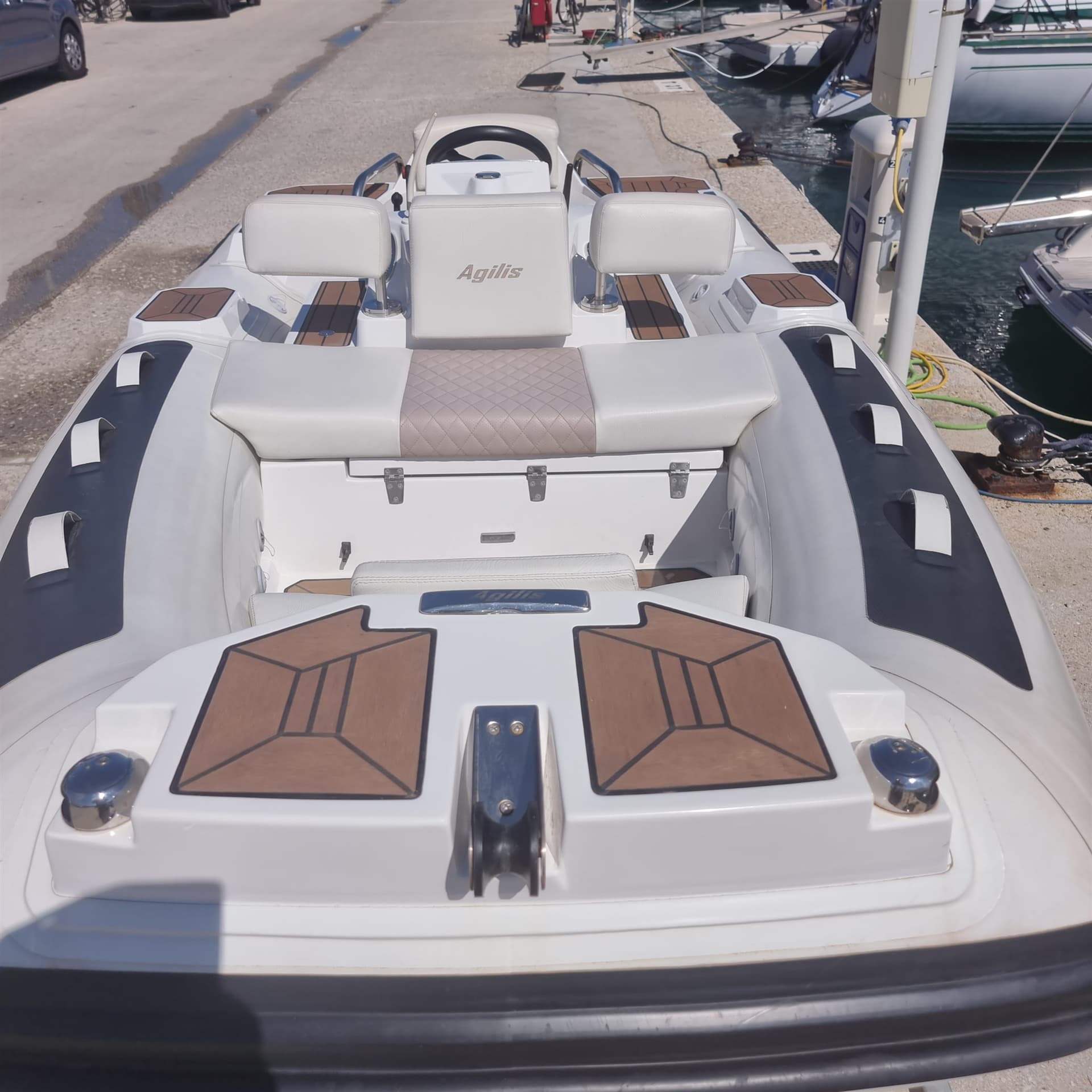 Agilis 355 Gommone used - detail 3