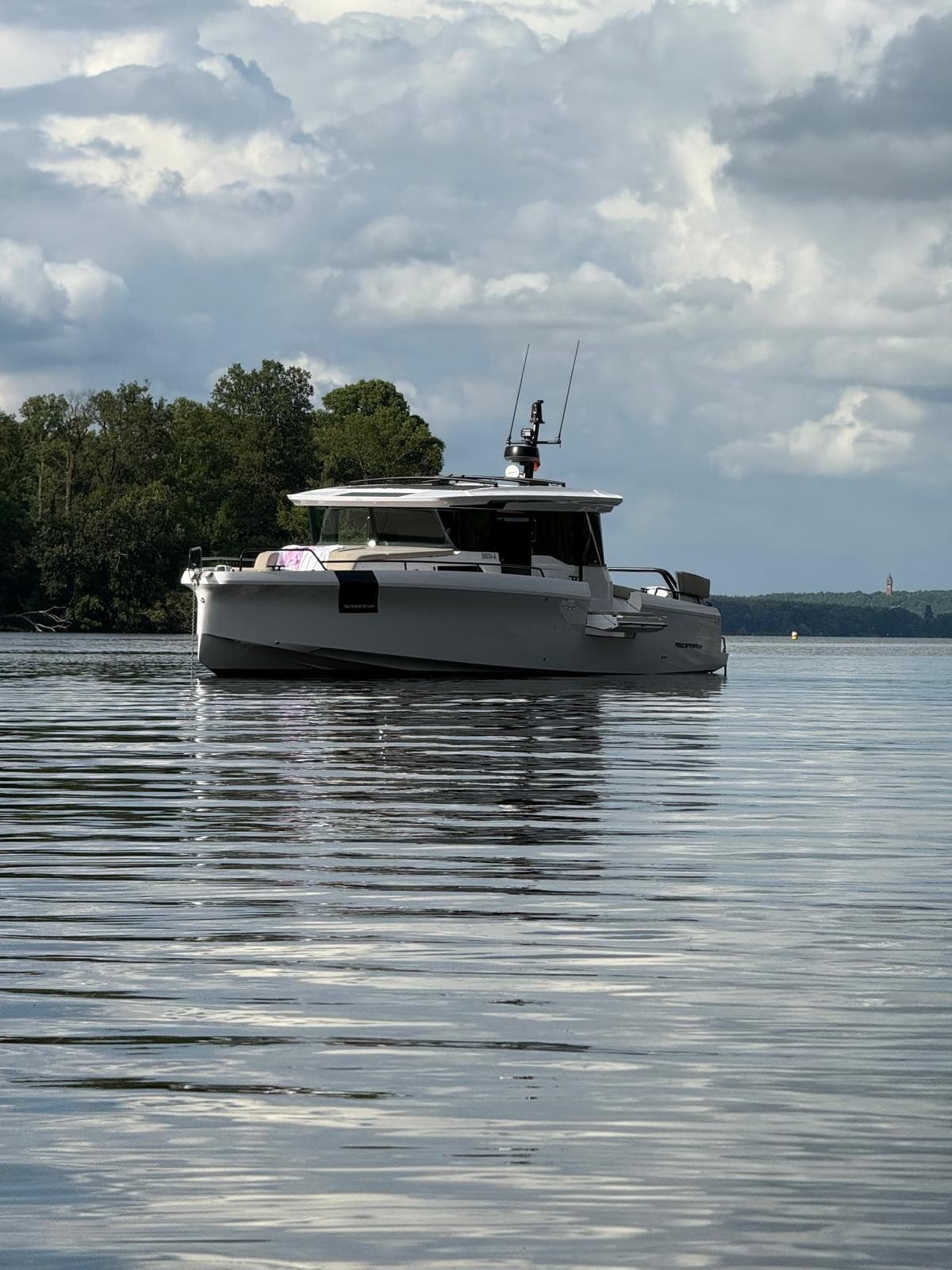 Axopar 45 Cross Cabin - Interior View Axopar 45 Cross Cabin - Interior View