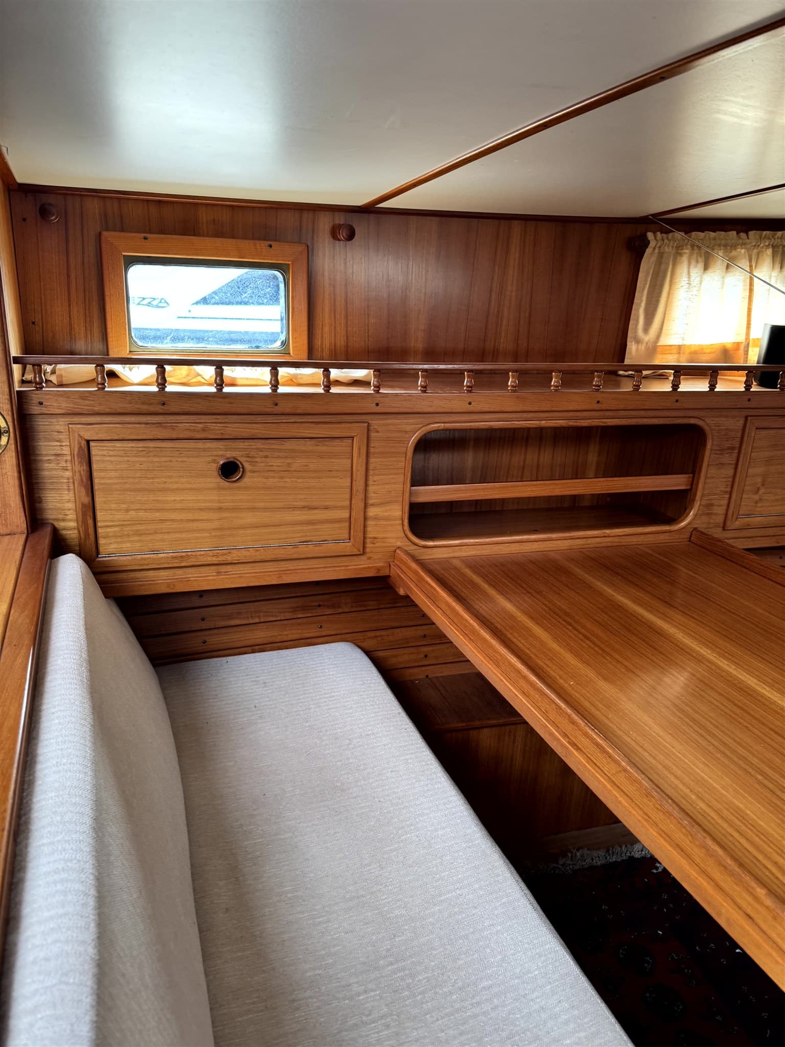 Uecker Yacht- und Bootsbau Rendsburg Fahrensmann 36 usato - foto hero 13
