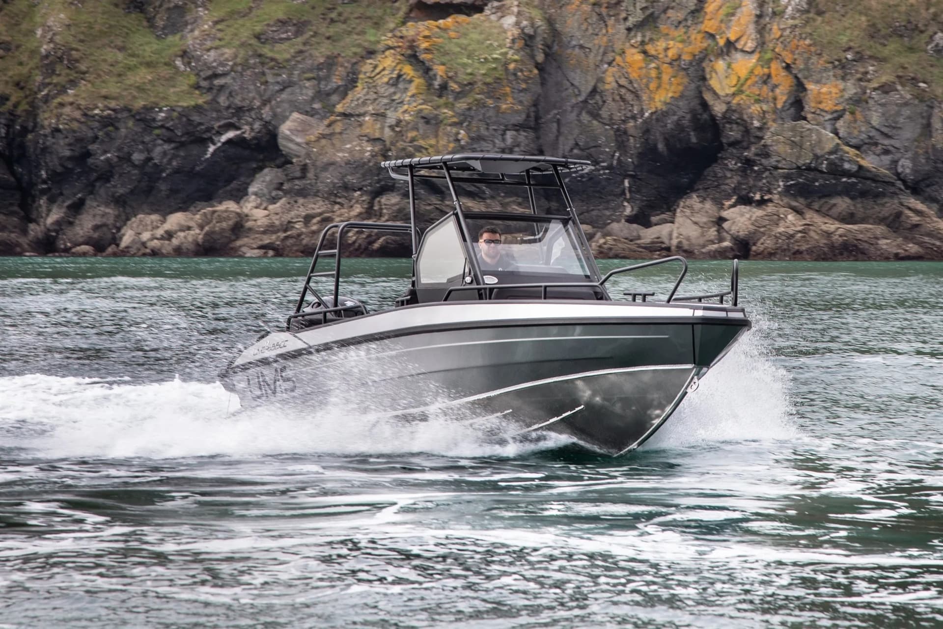 UMS boats Ums 655 Cc Pro - Detail View 1 UMS boats Ums 655 Cc Pro - Detail View 1