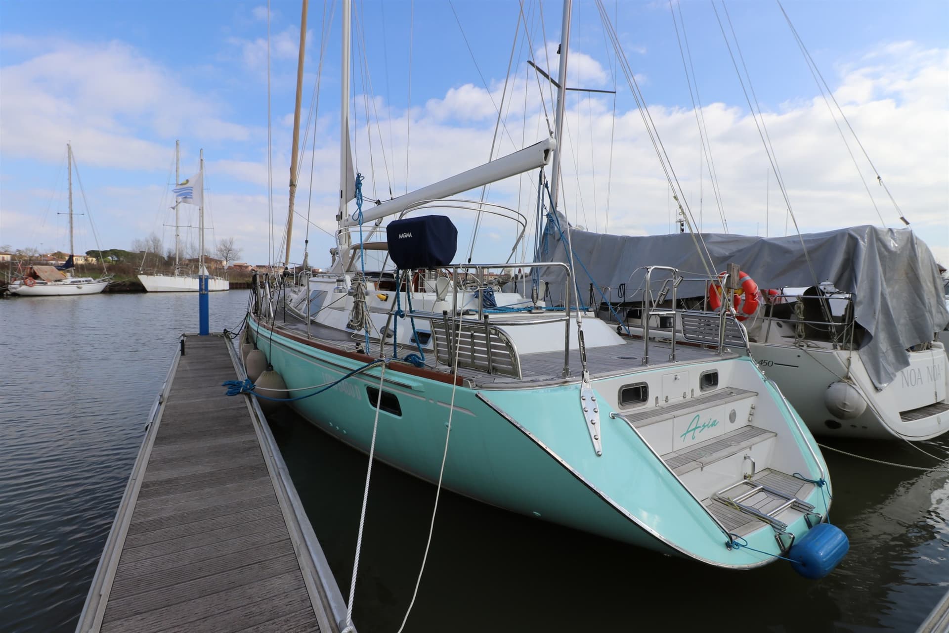 Hylas 54 - Interior View Hylas 54 - Interior View