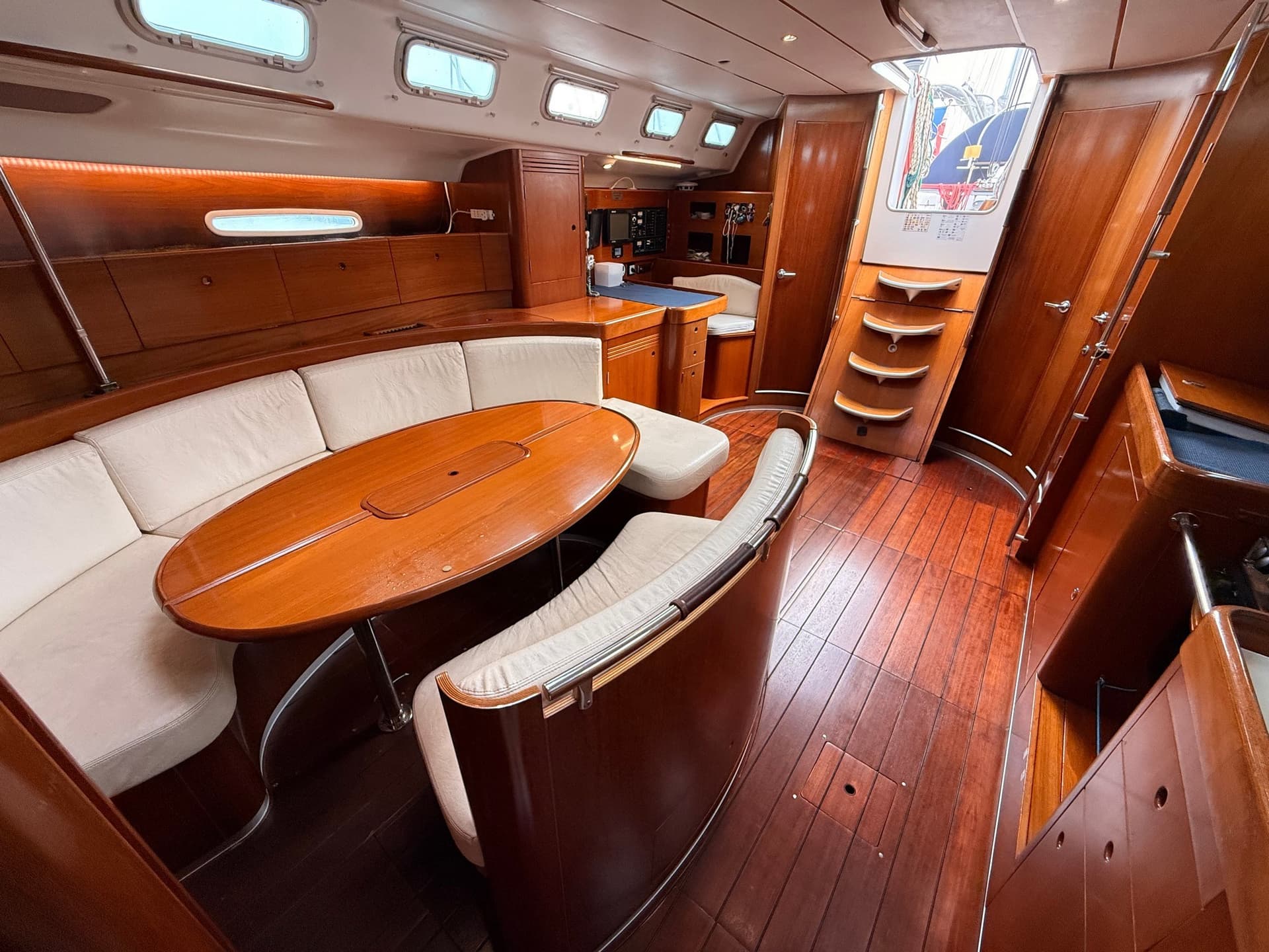 Beneteau FIRST 47.7 usato - foto hero 14
