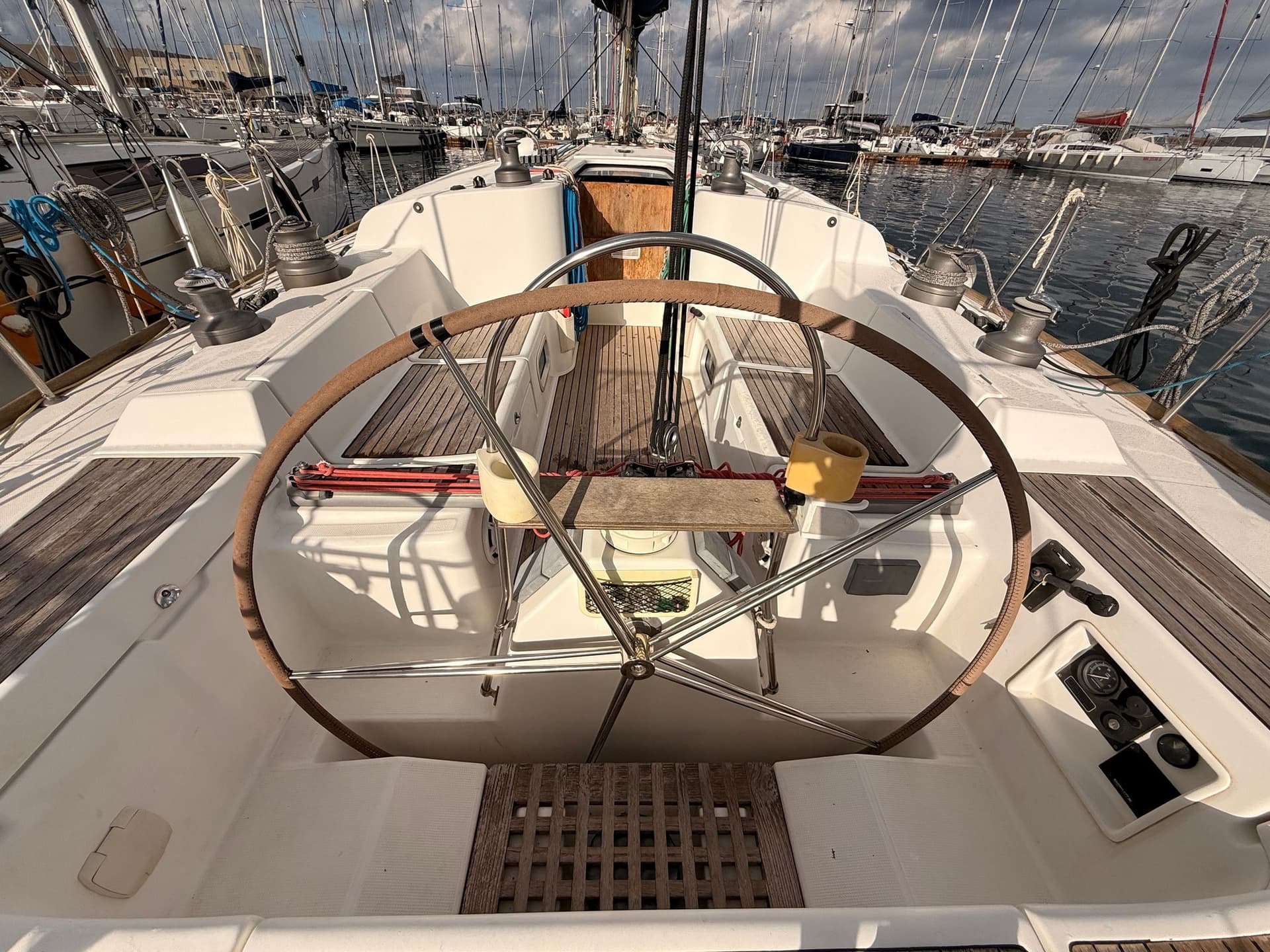 Beneteau FIRST 47.7 usato - foto hero 10