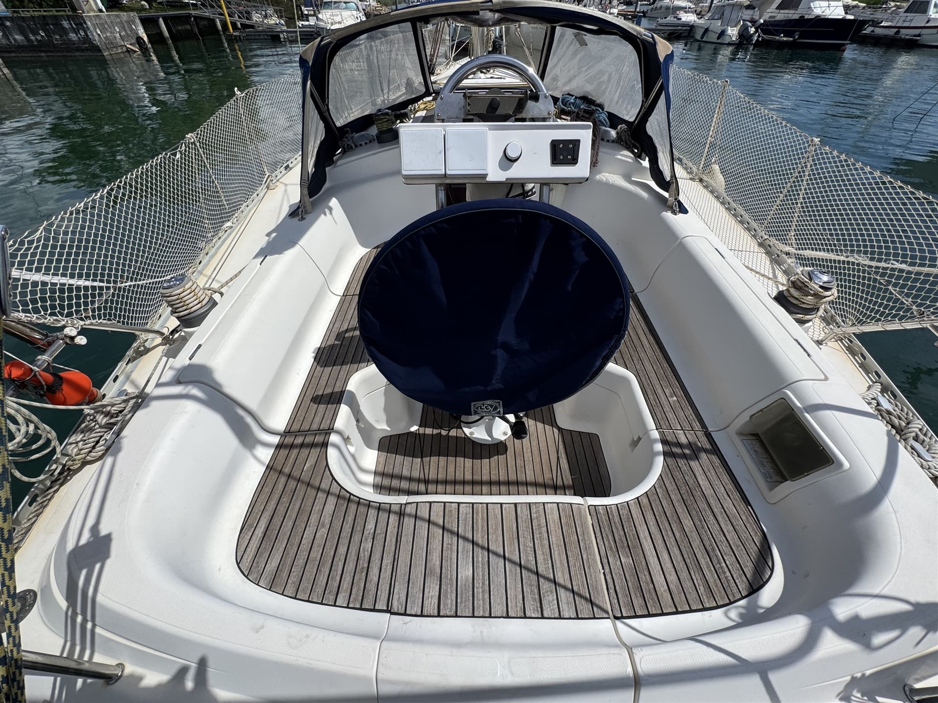 Dufour Yachts 35 Classic gebraucht - Detail 3