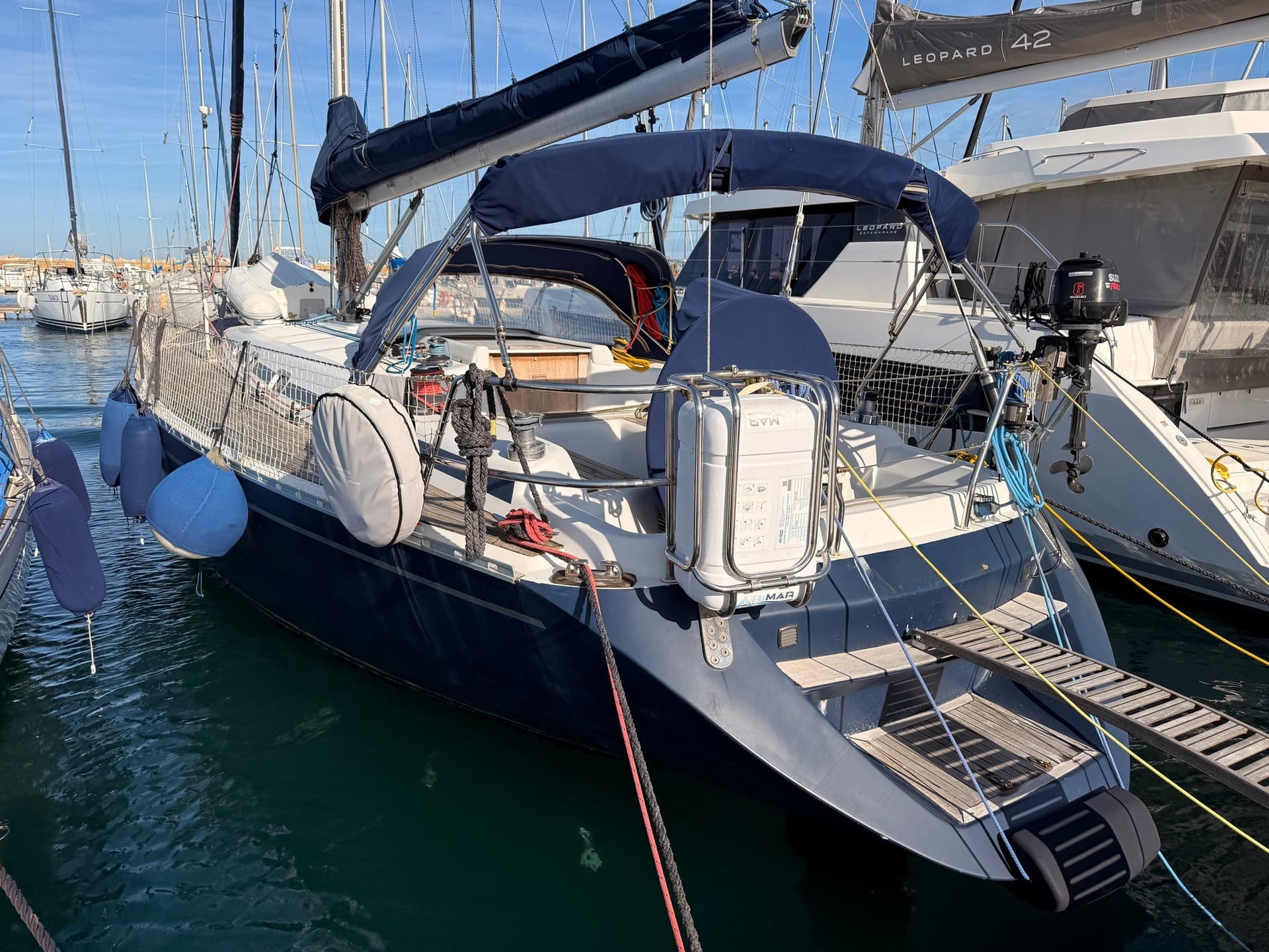 Damarin 45 - Detail View 1 Damarin 45 - Detail View 1