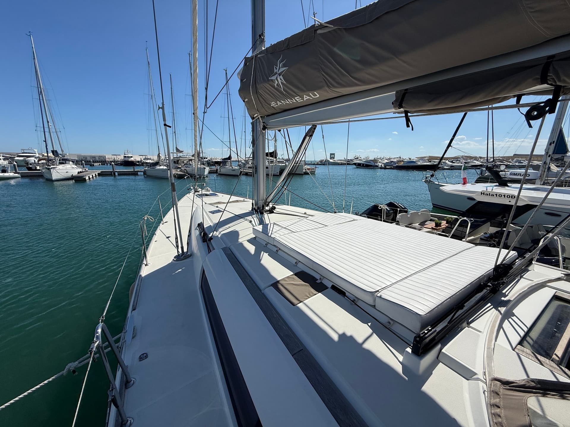 Jeanneau SUN ODYSSEY 519 usato - foto hero 7