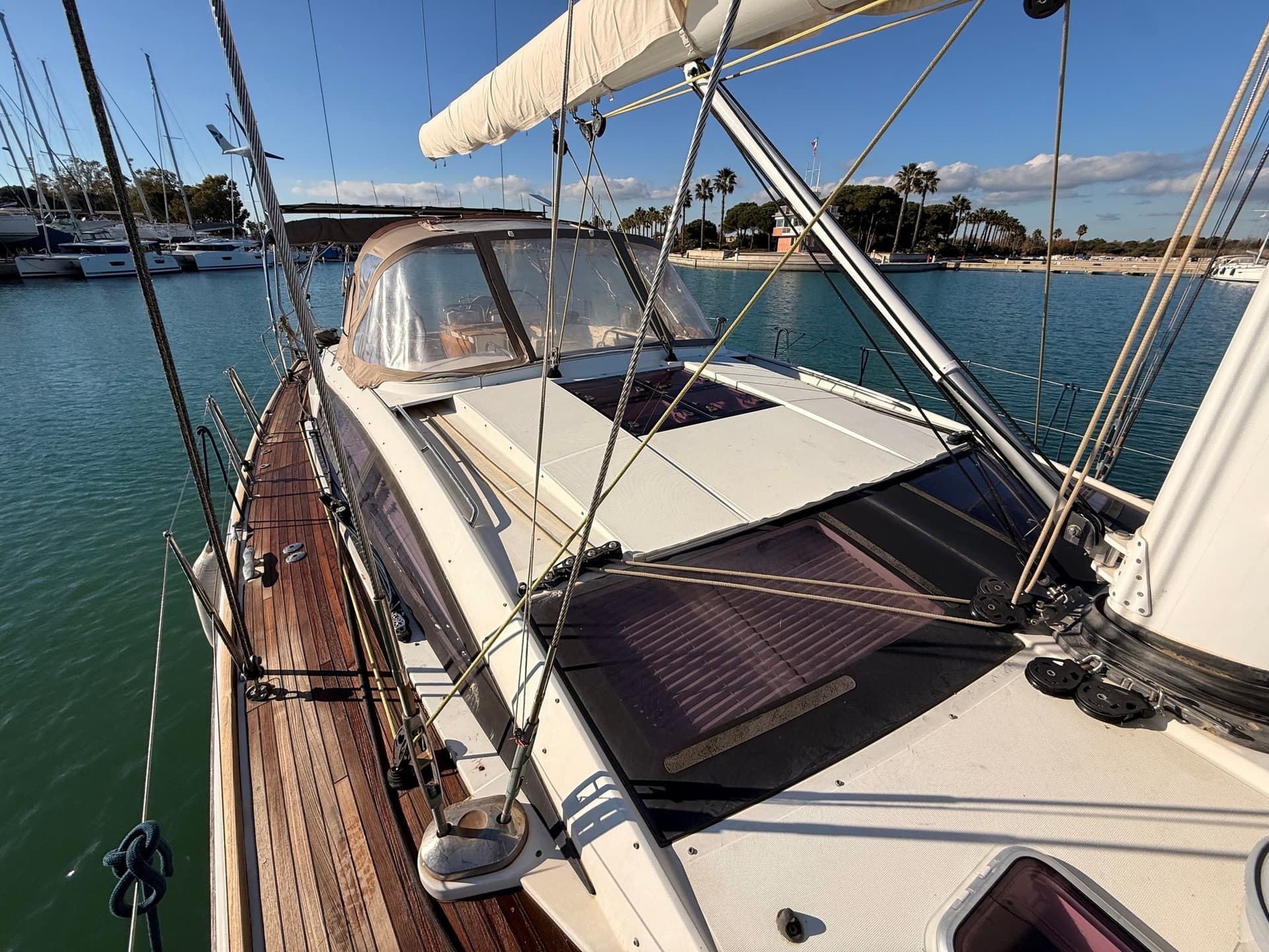 Jeanneau Jeanneau 57 - Interior View Jeanneau Jeanneau 57 - Interior View