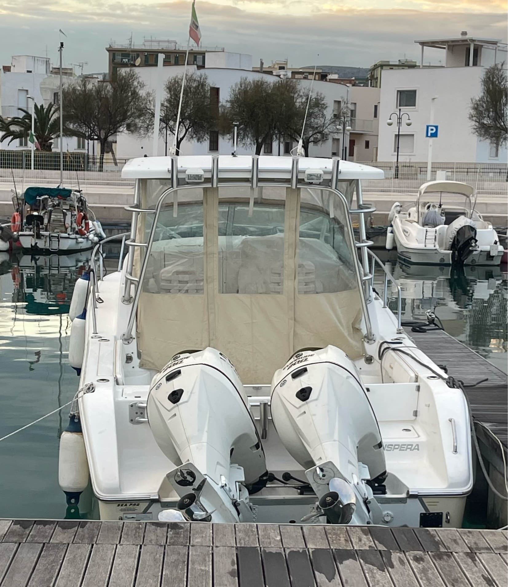 Sea Pro 270 Express Wolkraund - Deck View Sea Pro 270 Express Wolkraund - Deck View