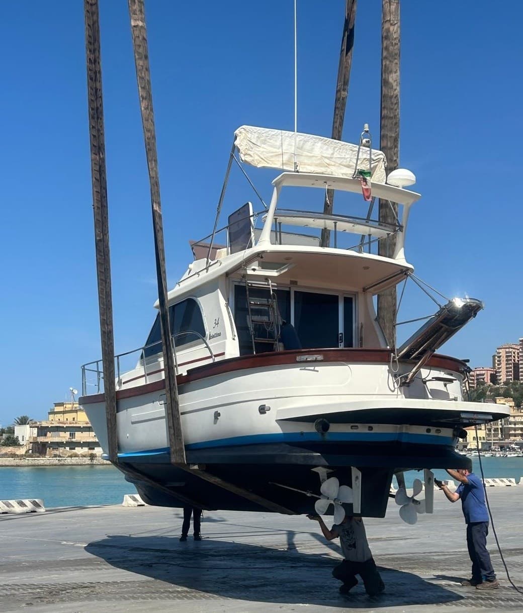 Sciallino Sciallino 34' Fly - Deck View Sciallino Sciallino 34' Fly - Deck View