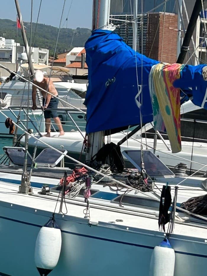 Cantiere del Pardo Grand Soleil 52 Lc - Deck View Cantiere del Pardo Grand Soleil 52 Lc - Deck View