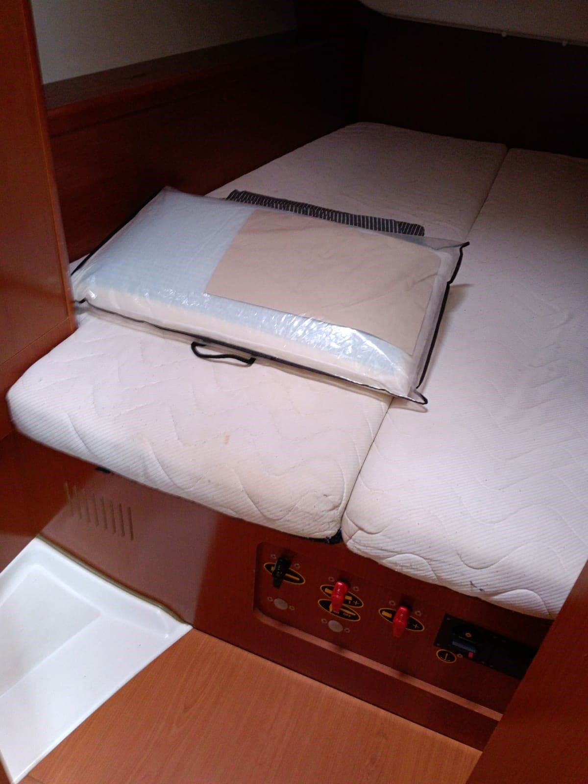 Beneteau OCEANIS 43 usato - foto hero 18