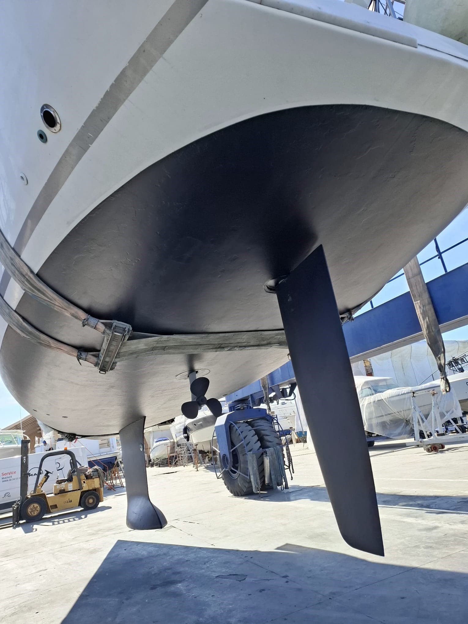 Beneteau OCEANIS 43 used - hero image 5