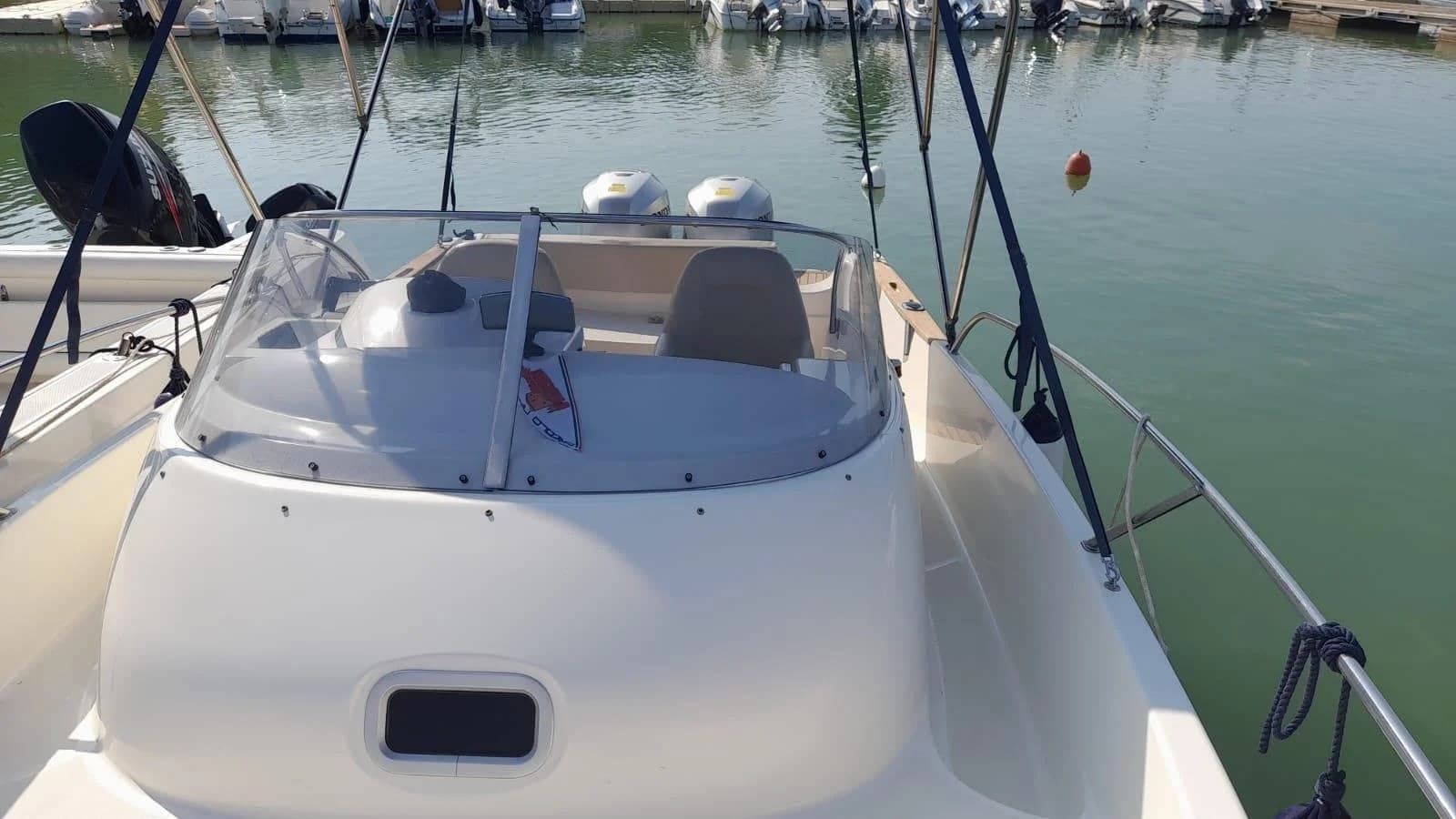Jeanneau Cap Camarat 7.5 Wa used - detail 4