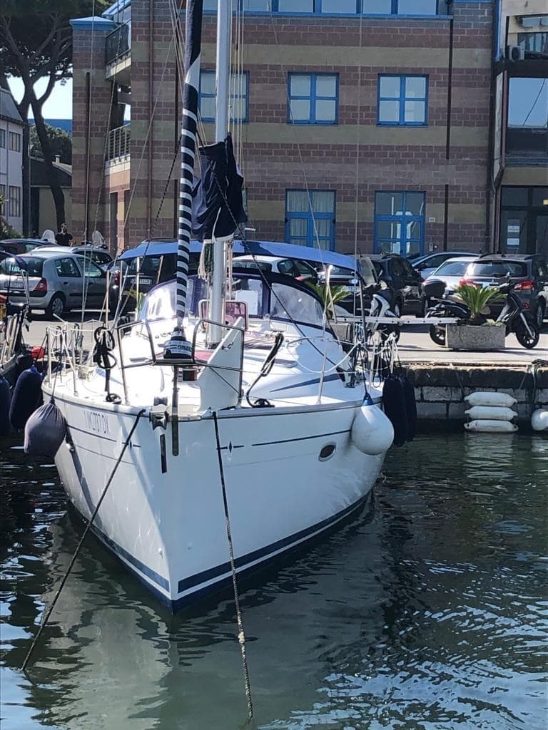 Bavaria Bavaria 42 Cruiser - Detail View 1 Bavaria Bavaria 42 Cruiser - Detail View 1