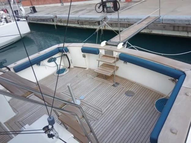 Angel Angel 52 - Detail View 1 Angel Angel 52 - Detail View 1