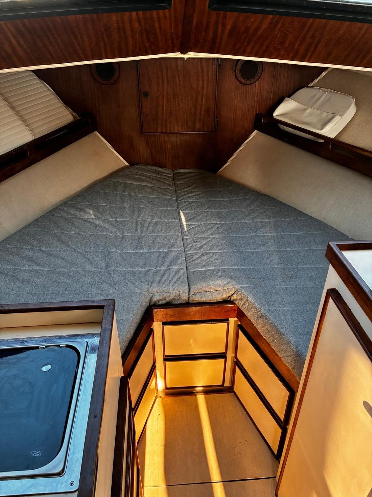 Hatteras 32 SPORT FISHERM. usato - foto hero 18