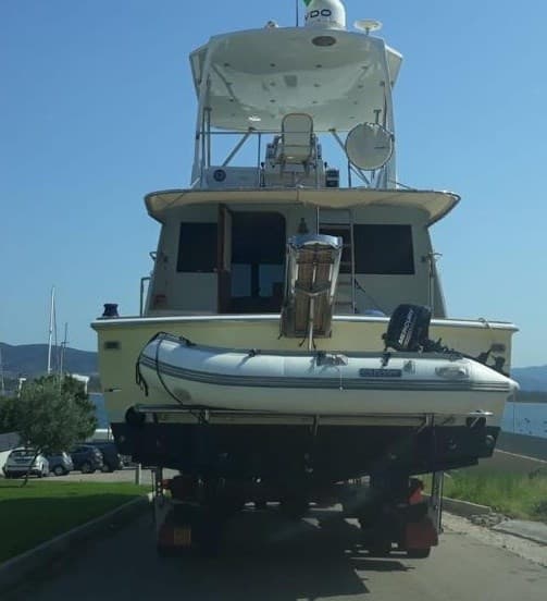 Hatteras Hatteras 53 Conv. - Deck View Hatteras Hatteras 53 Conv. - Deck View