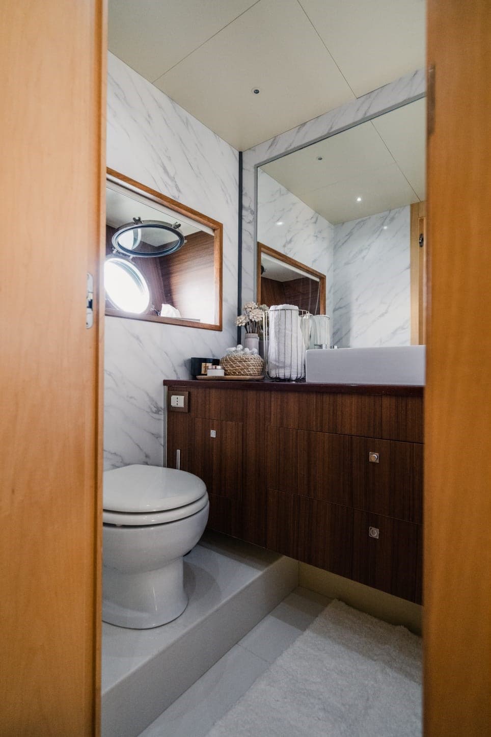 Fashion Yachts FASHION 68 used - hero image 18
