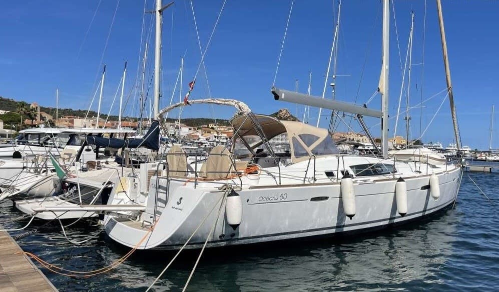 Beneteau Oceanis 50 - Main View Beneteau Oceanis 50 - Main View