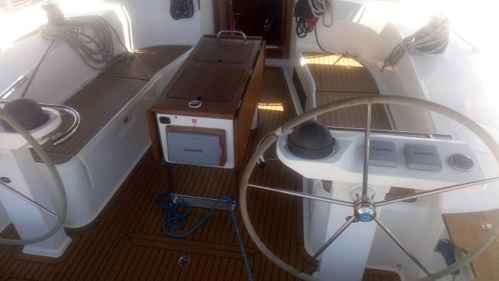 Bavaria 50 Cruiser usato - foto hero 5