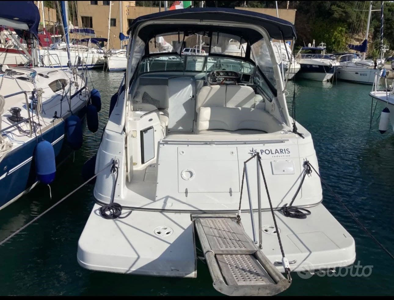 Four Winns Four Winns 295 Vista - Deck View Four Winns Four Winns 295 Vista - Deck View