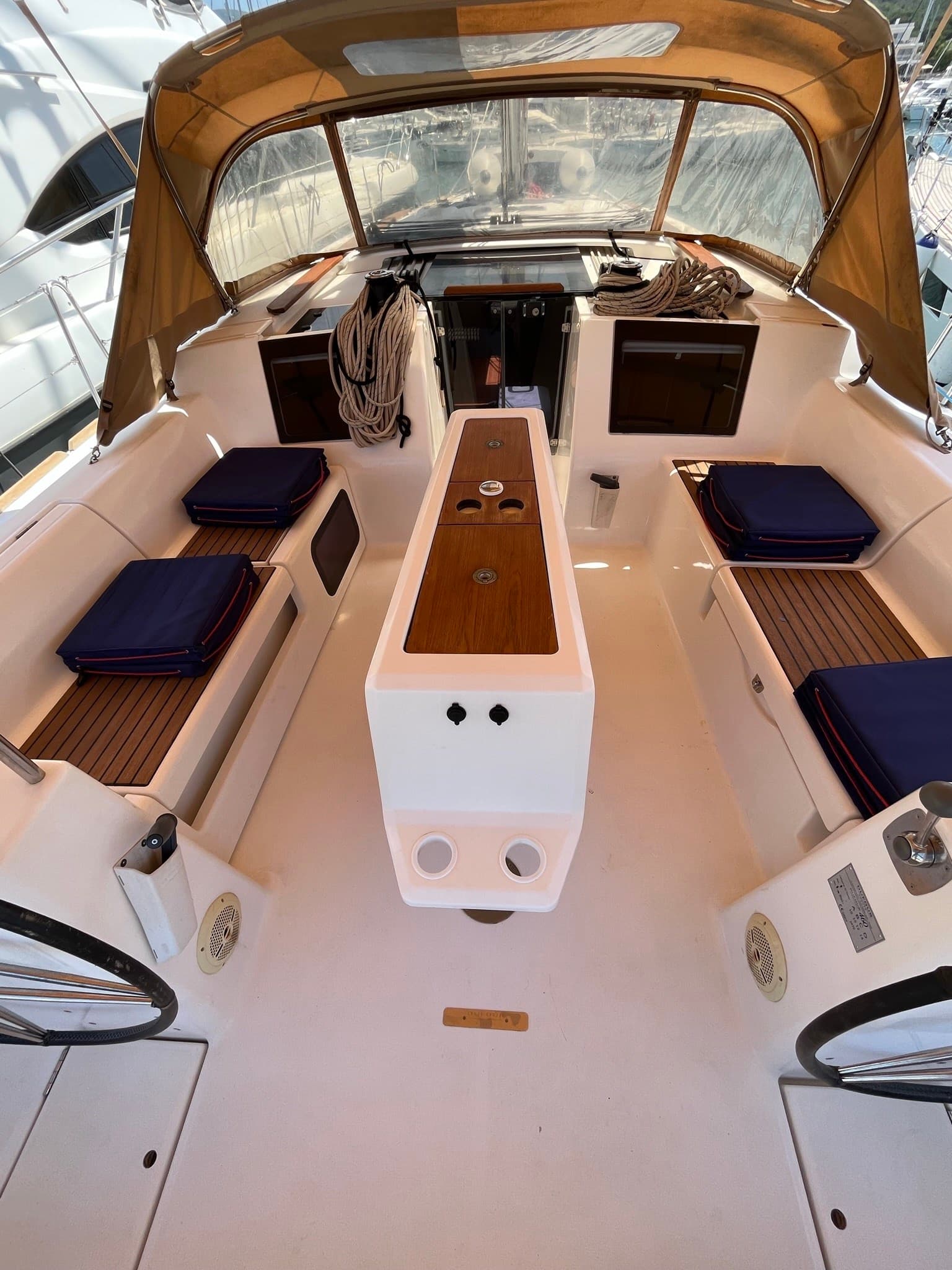 Dufour Yachts 460 Grandlarge d'occasion - image hero 8