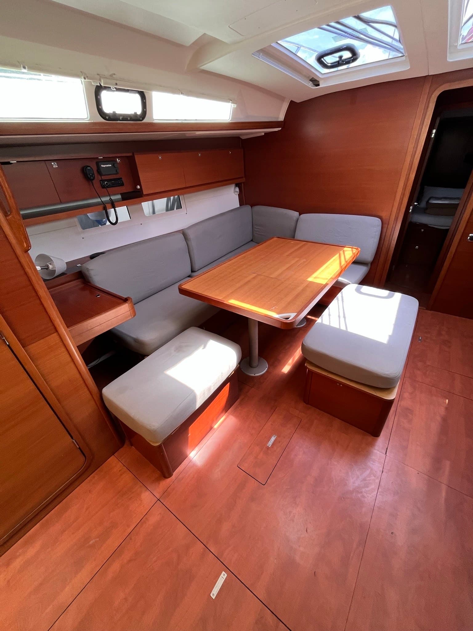 Dufour Yachts 460 Grandlarge d'occasion - image hero 18