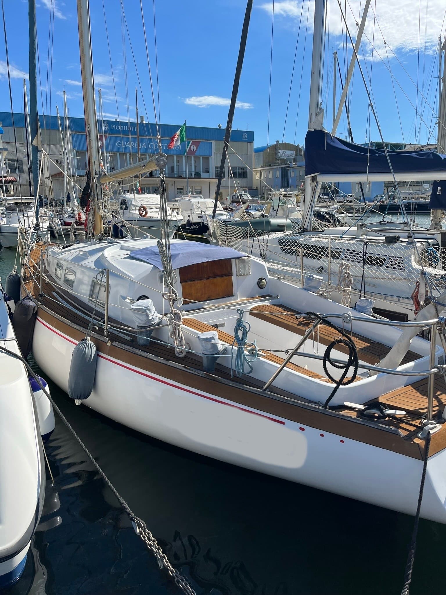 Nordcantieri Mania 35 - Main View Nordcantieri Mania 35 - Main View