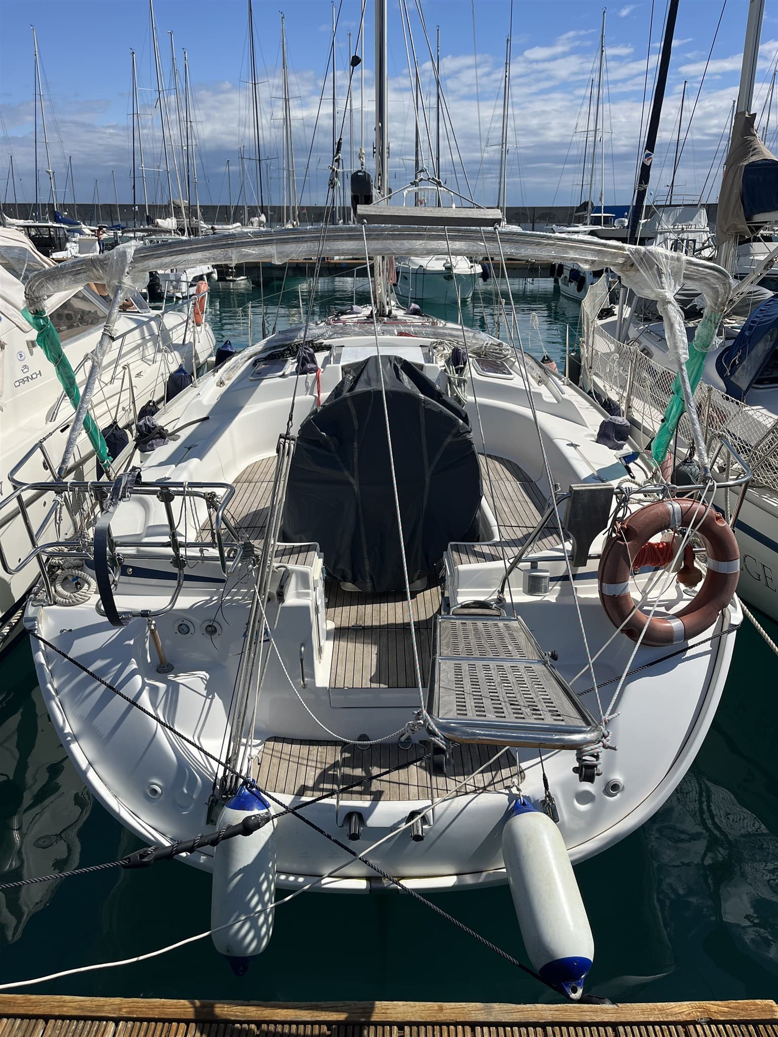 Bavaria Bavaria 39 Cruiser/2005 - Interior View Bavaria Bavaria 39 Cruiser/2005 - Interior View