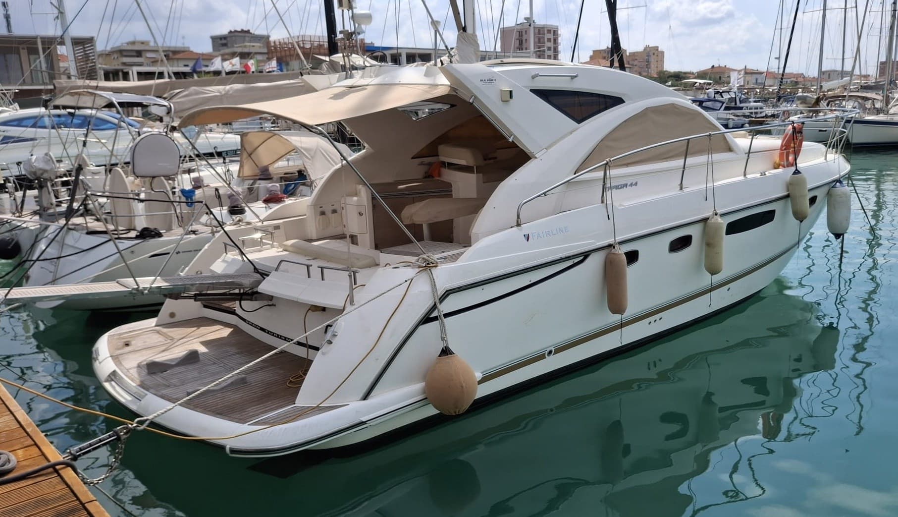 Fairline Targa 44 Ht - Main View Fairline Targa 44 Ht - Main View