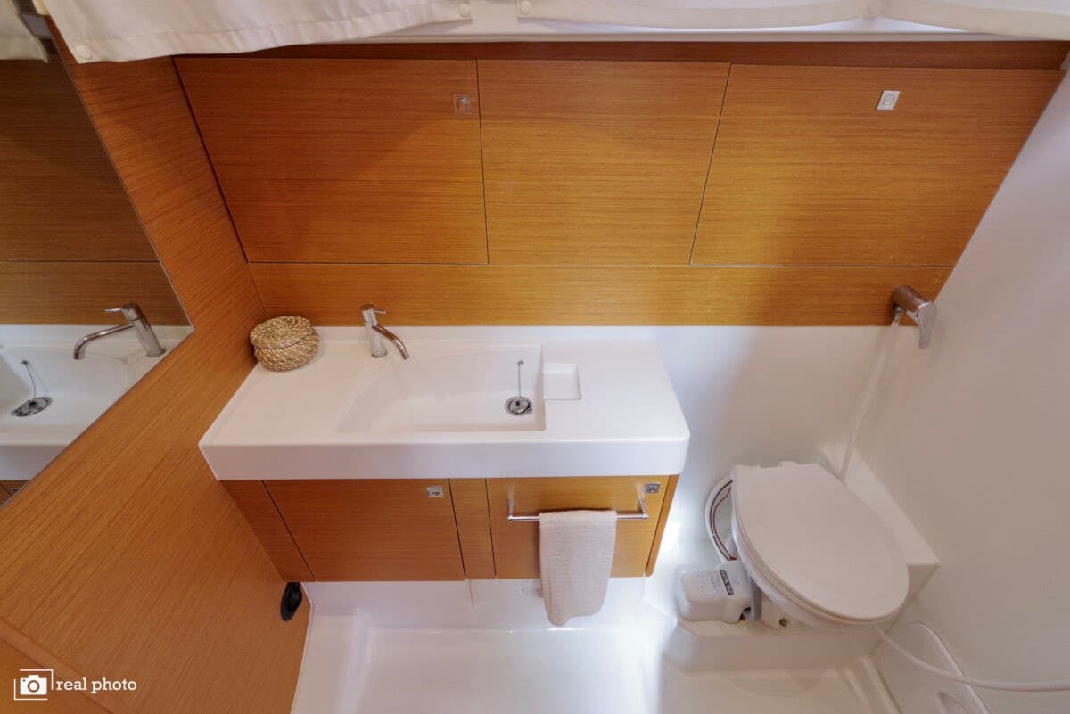 Jeanneau SUN ODYSSEY 519 d'occasion - image hero 13