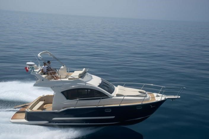 Portofino Marine 11 Fly - Interior View Portofino Marine 11 Fly - Interior View