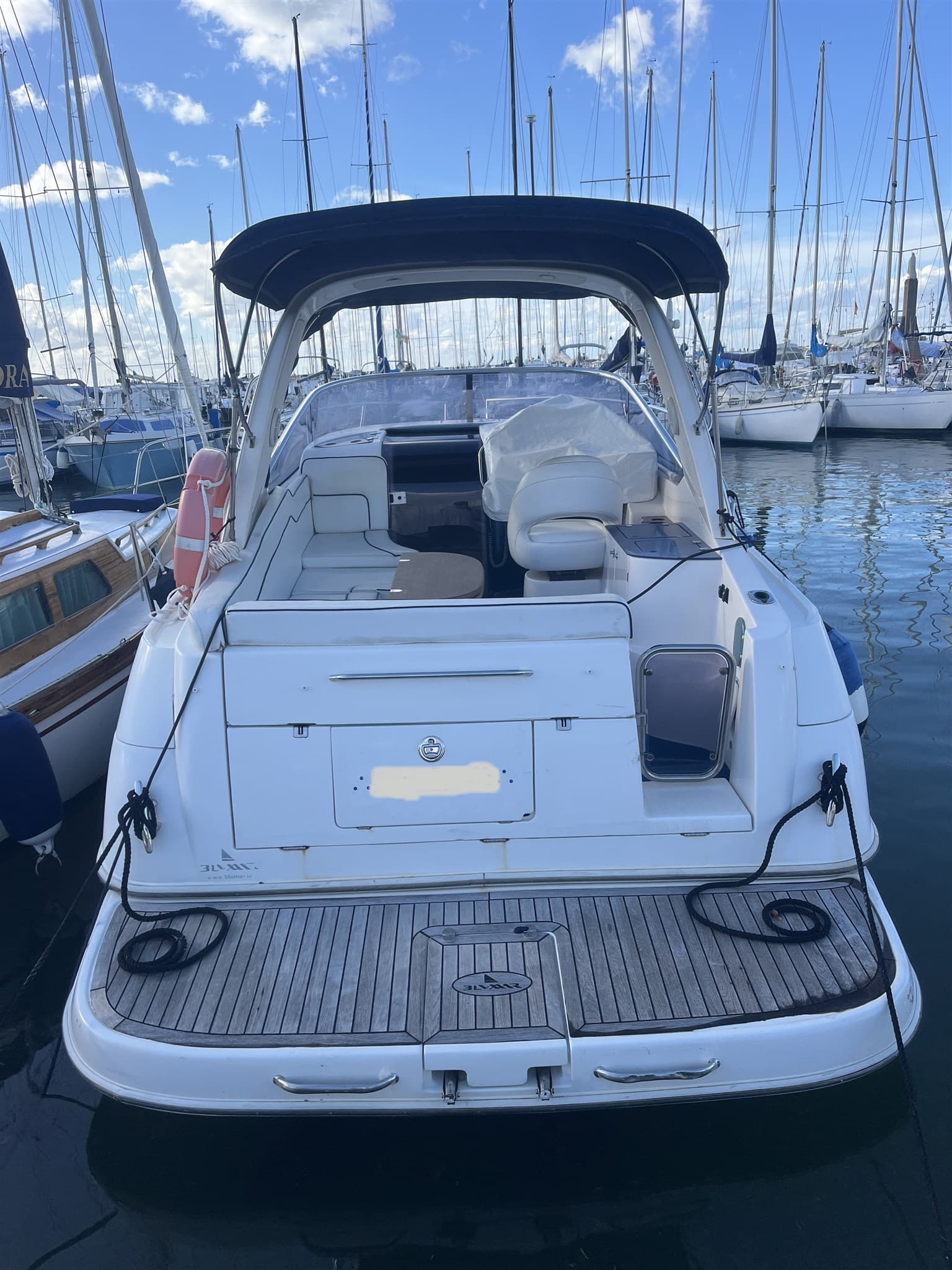 Blumar Blumar 26 - Detail View 1 Blumar Blumar 26 - Detail View 1