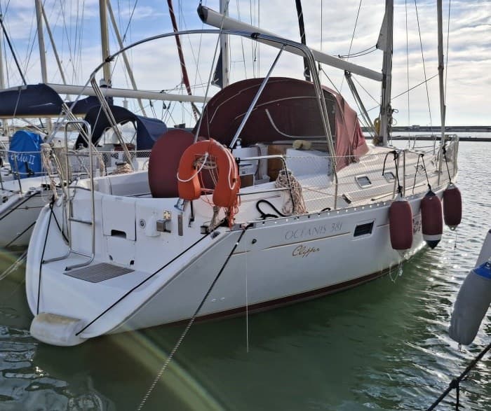Beneteau Oceanis 381 d'occasion - détail 1